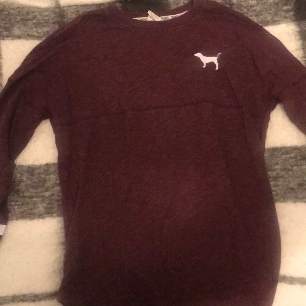 Burgundy pink brand longsleeve shirt with stripes